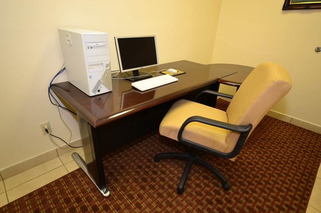 Best Western Casa Villa Suites 24/28