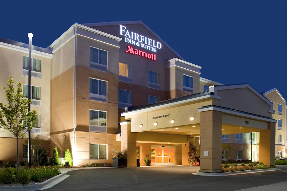 Fairfield Inn Suites Rockford 1/46