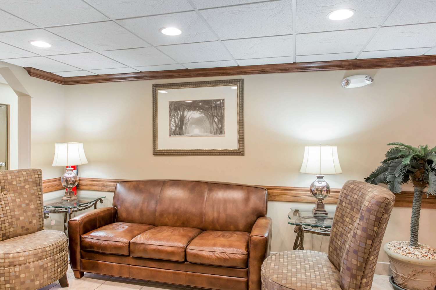 Comfort Inn Franklin Highway 96 6/12
