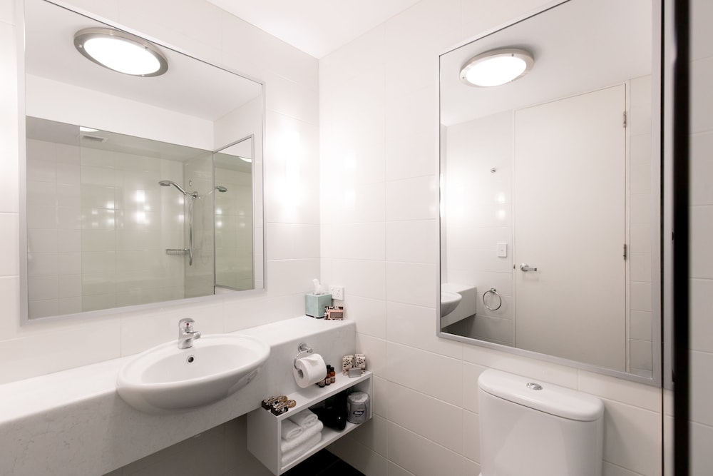 St Ives Apartments 55/56