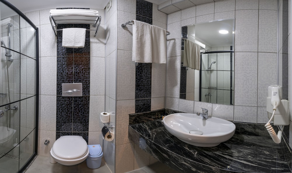 Akdora Resort and Spa ( ex Palmiye Garden) 32/32