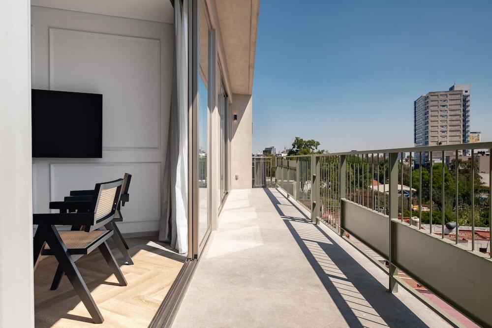 Casa Cibeles by Lumina 208/216
