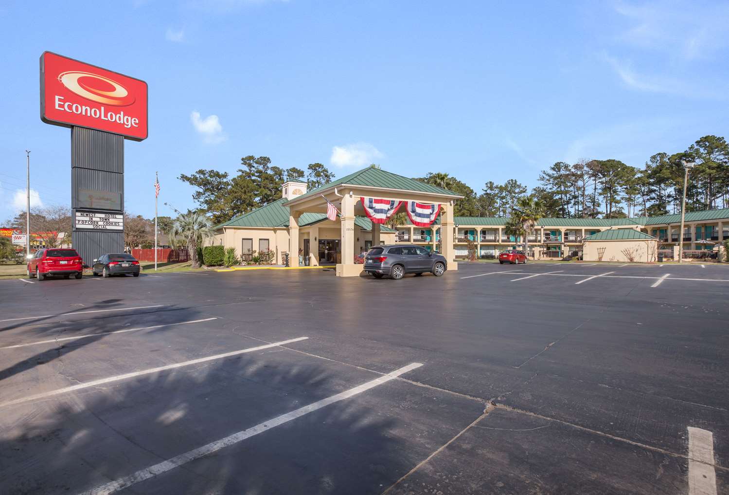 Econo Lodge Inn & Suites Hardeeville-I-95 43/59