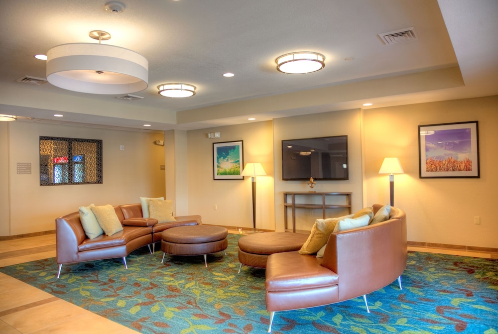 CANDLEWOOD SUITES ALEXANDRIA 27/41