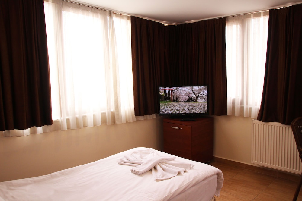 Hotel Real Life 46/74