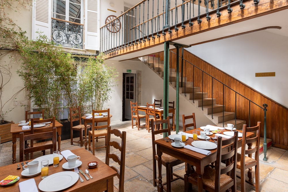 Hotel des Tonneliers 34/46