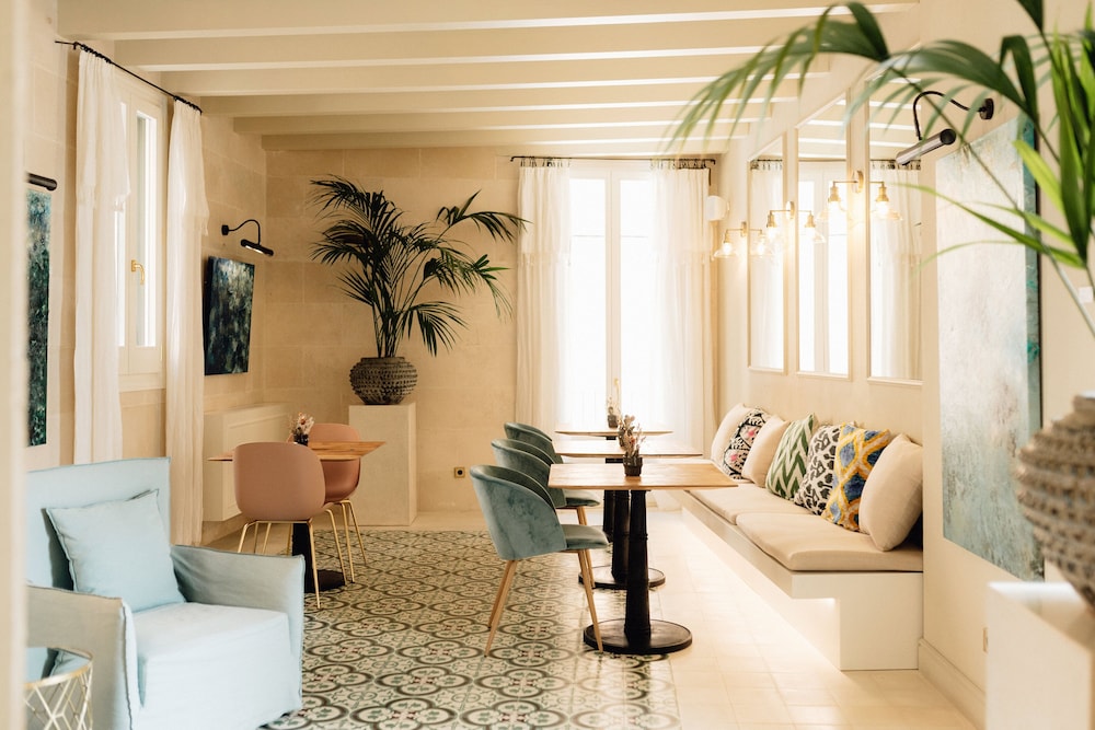 Hotel Can Sastre 62/83