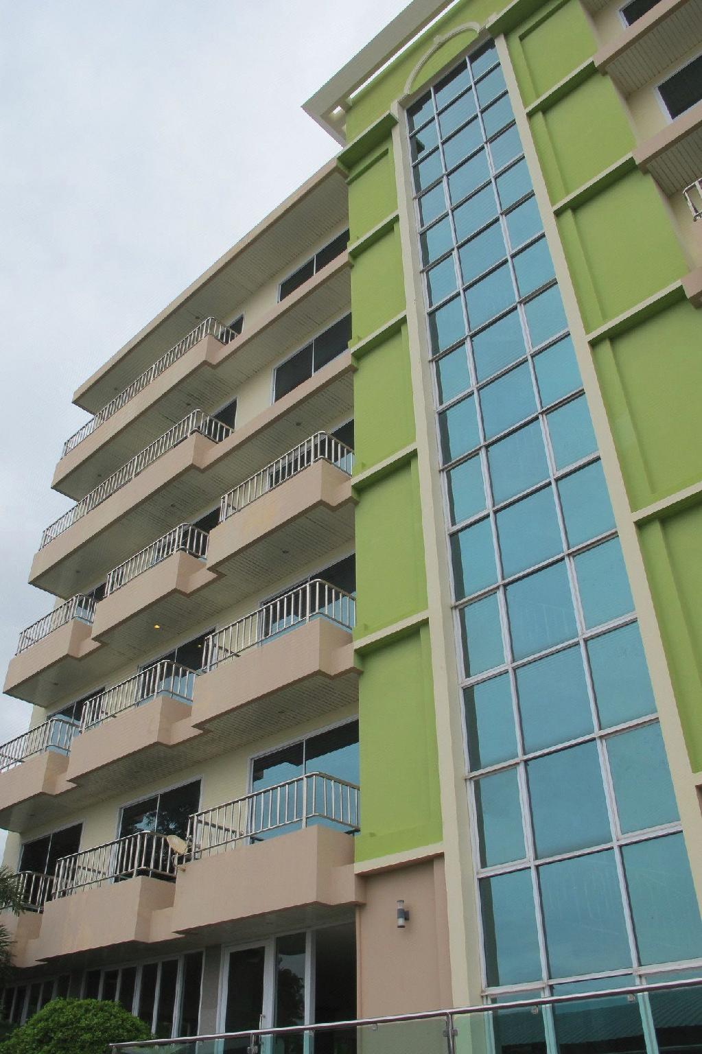 Chateau Vista Serviced Apartment 2/88