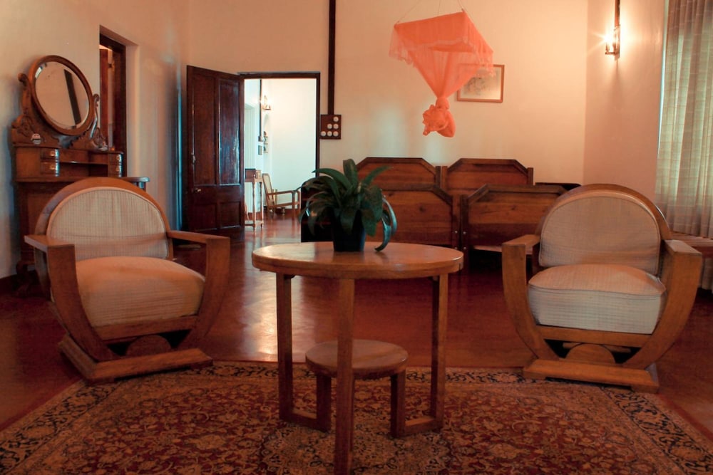 Ancoombra Tea Estate Bungalow 17/38