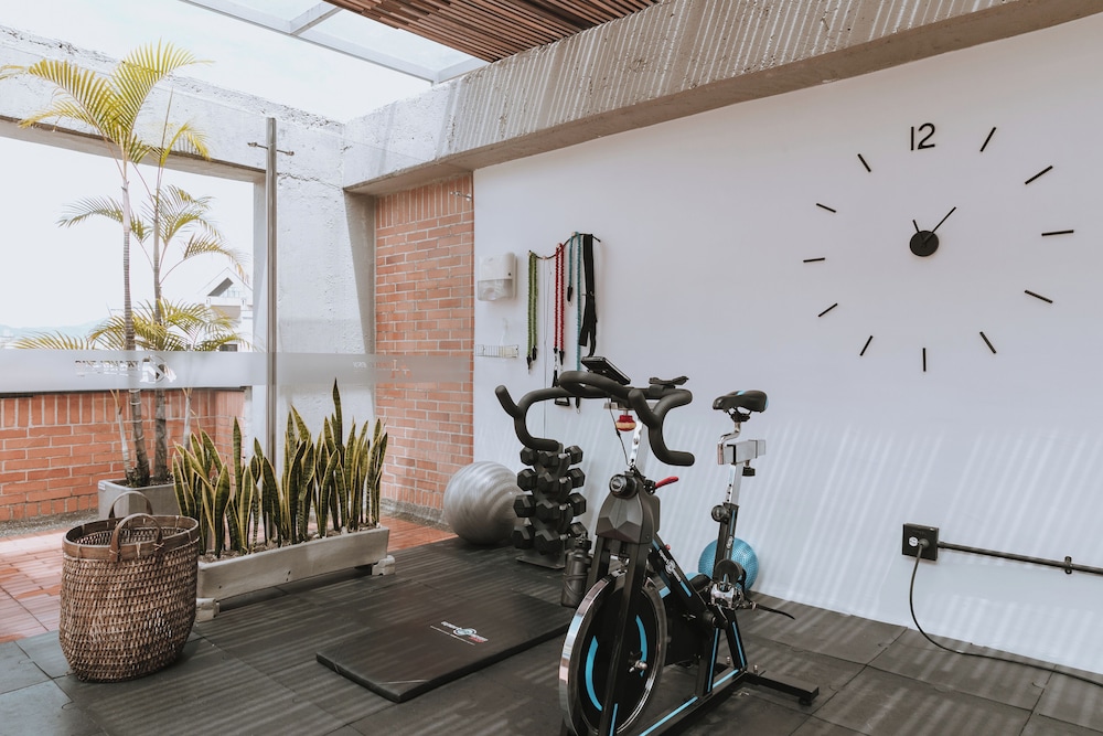 Travelers Apartamentos and Suites Orange Medellin 33/50