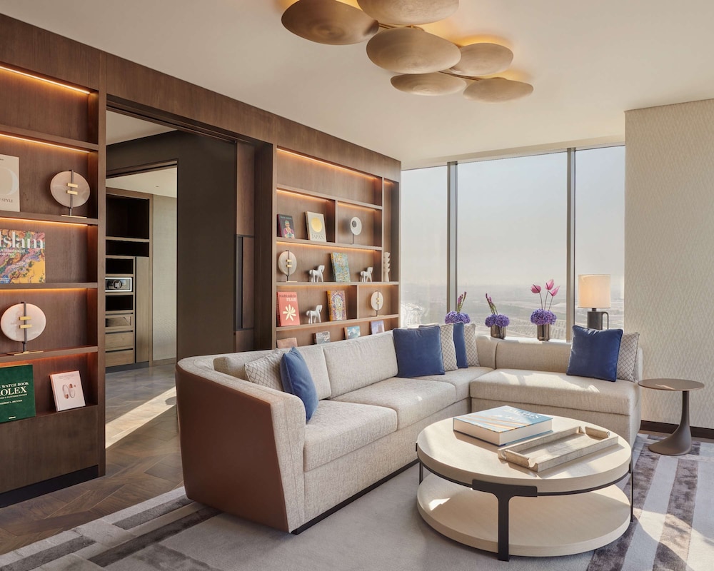 Grand Hyatt Kuwait 32/50