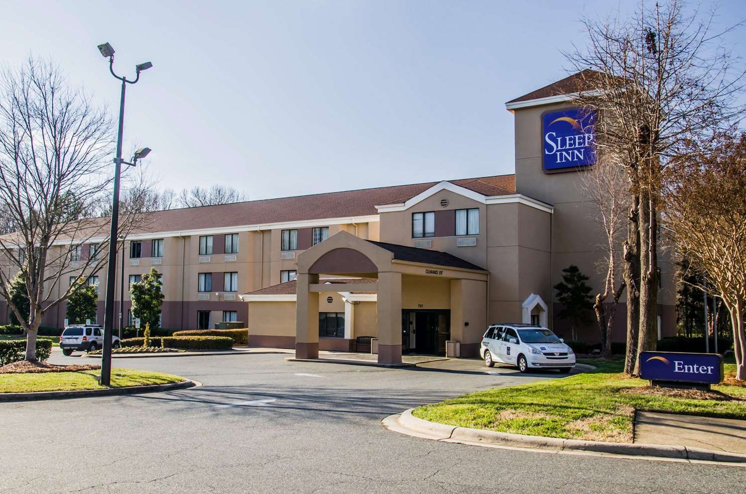 Sleep Inn Airport - Billy Graham Parkway 17/18