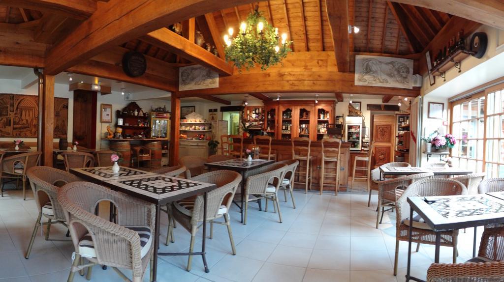 Hotel Spa Le Lion D Or 33/41