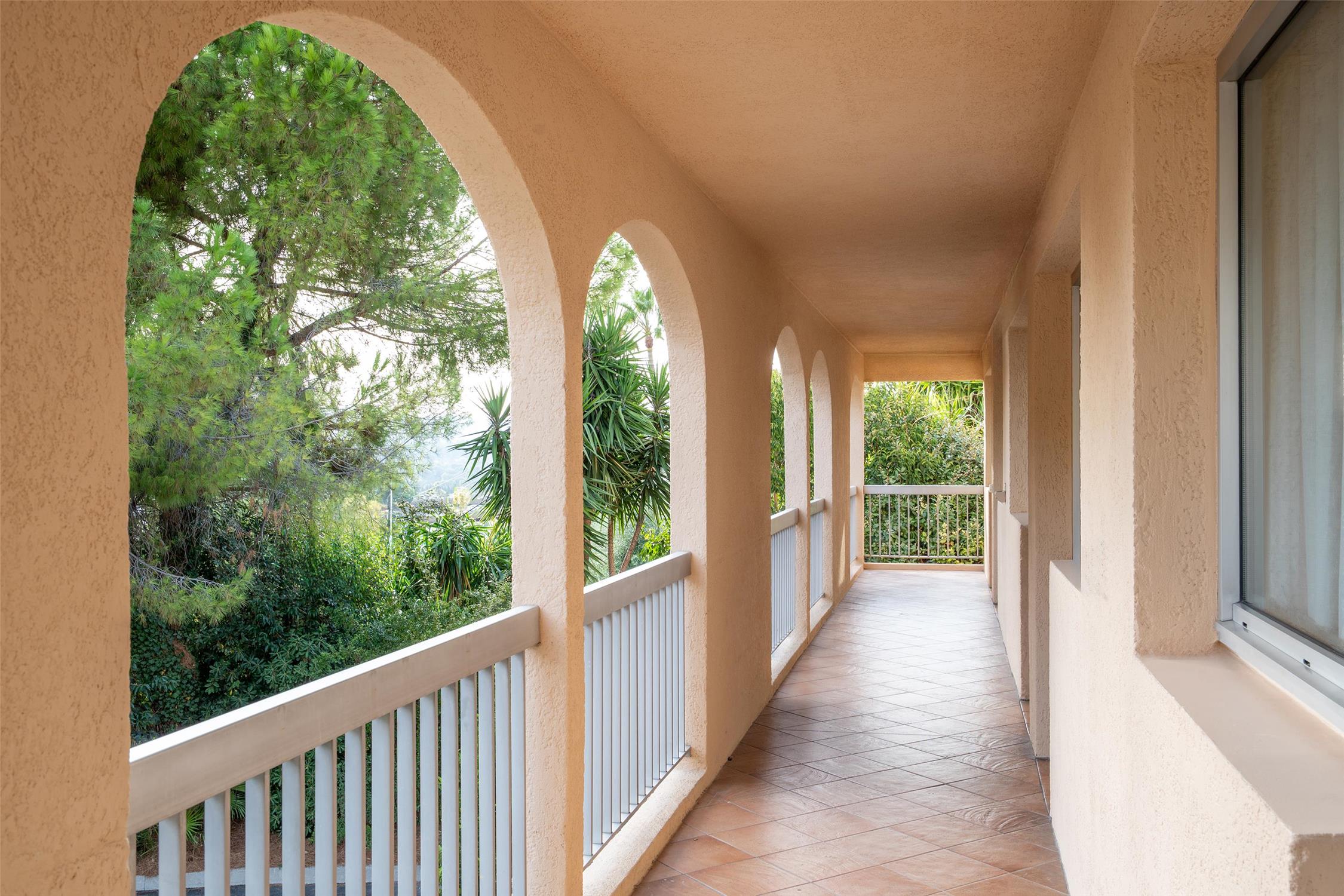 Sure Hotel by Best Western Mougins Belvedere 2/28