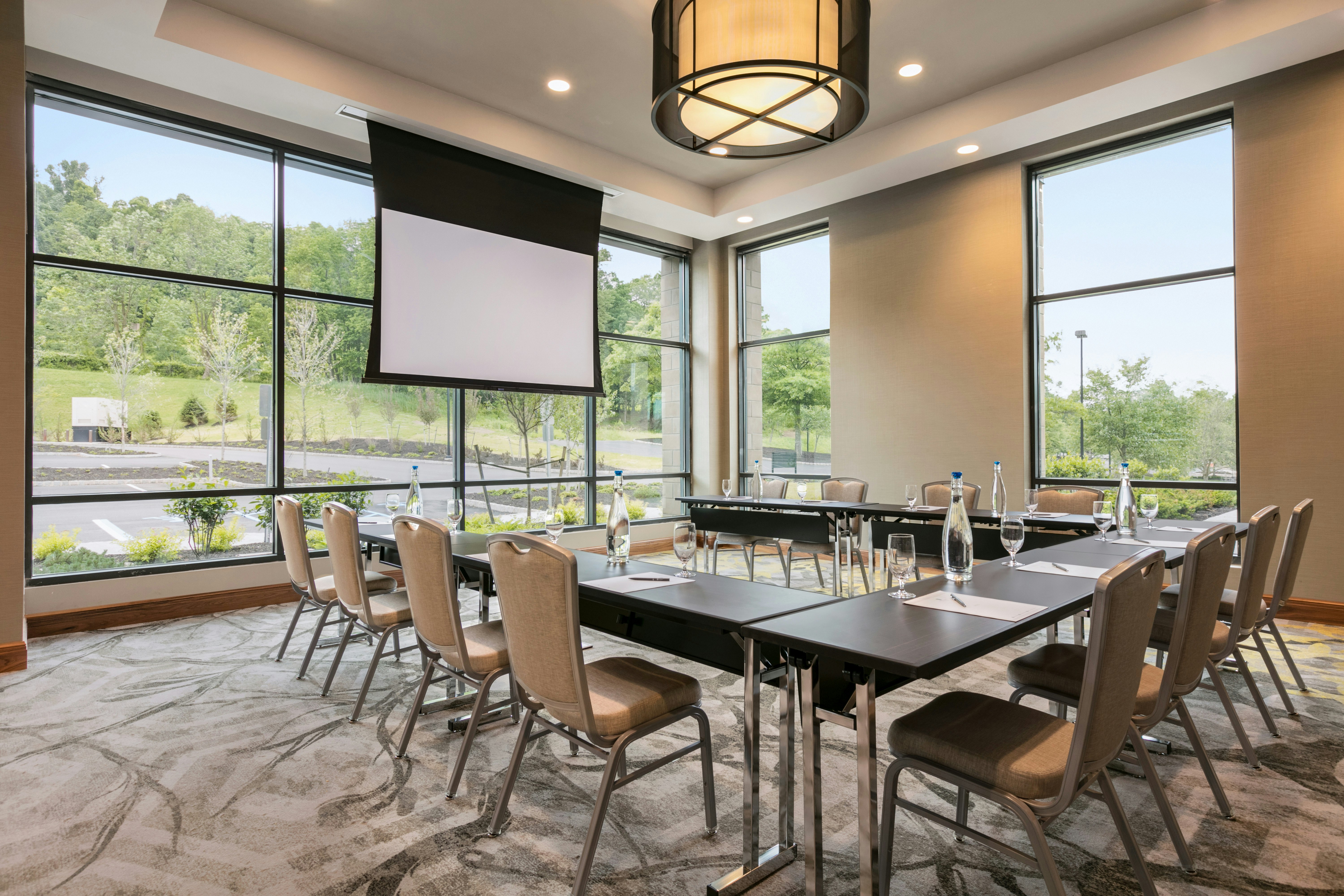 Embassy Suites by Hilton Berkeley Heights 54/61