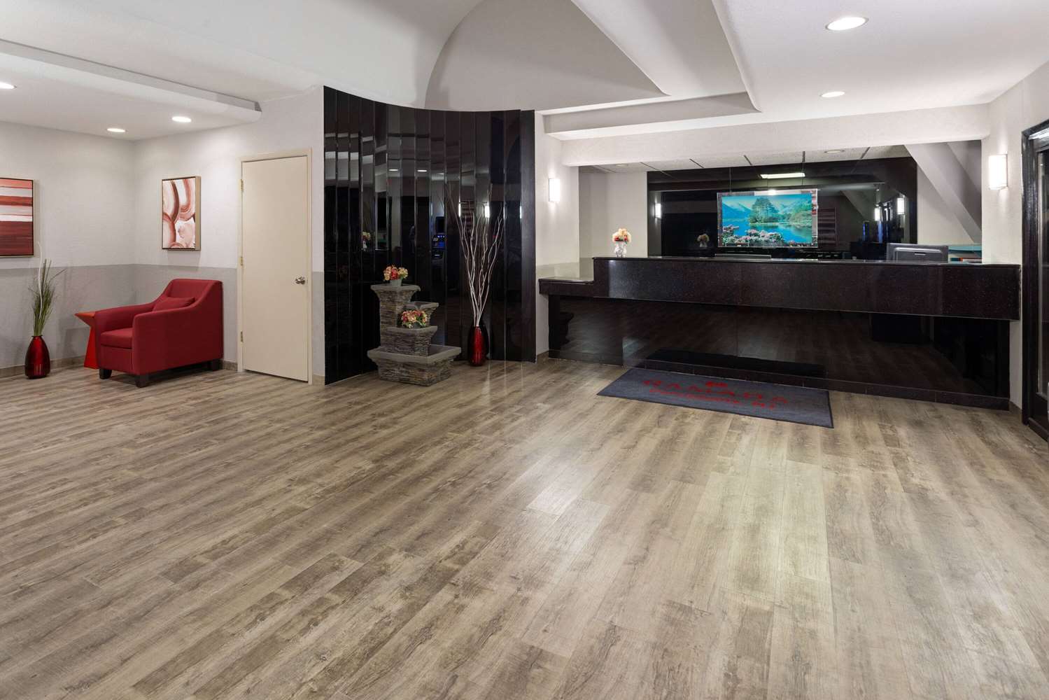 Ramada By Wyndham Parsippany 7/16