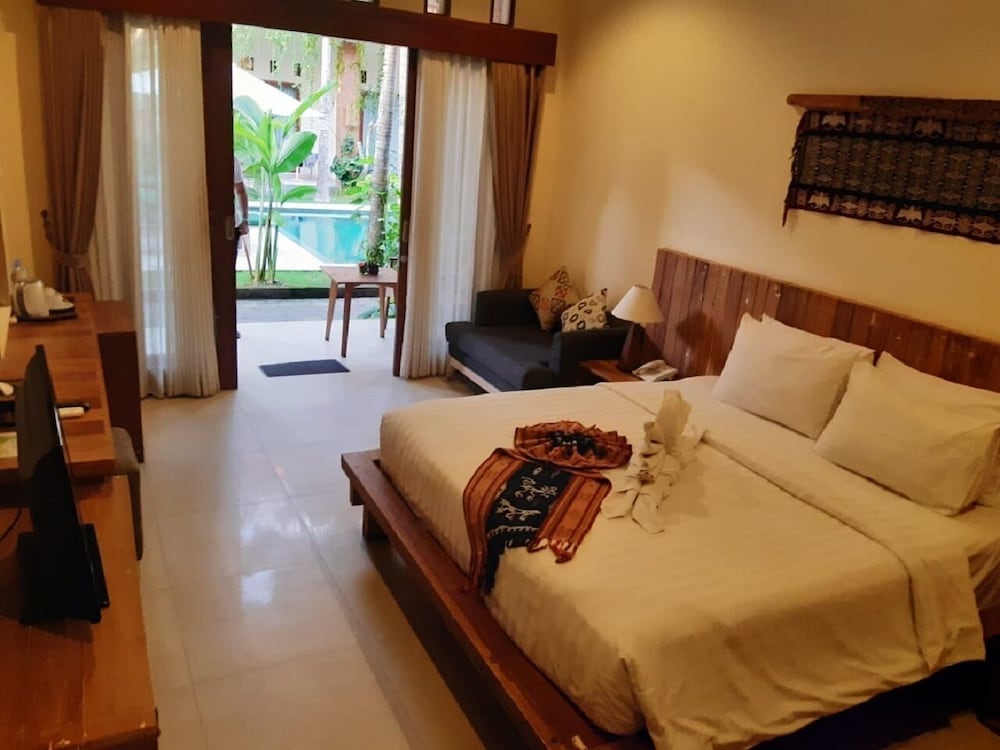 Mina Pelasa Hotel and Resto 42/61