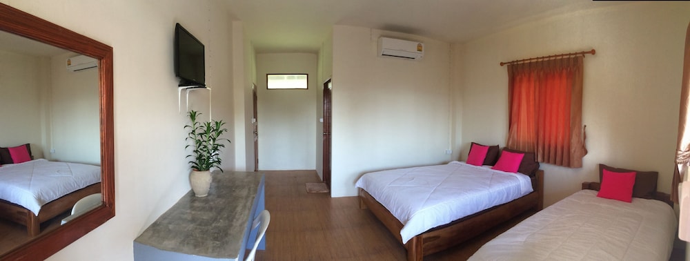Pai Porpeang Guesthouse 22/50
