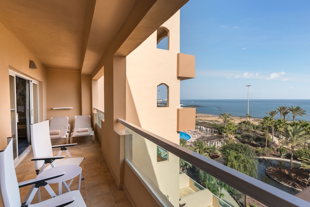 Elba Sara Beach and Golf Resort 17/50