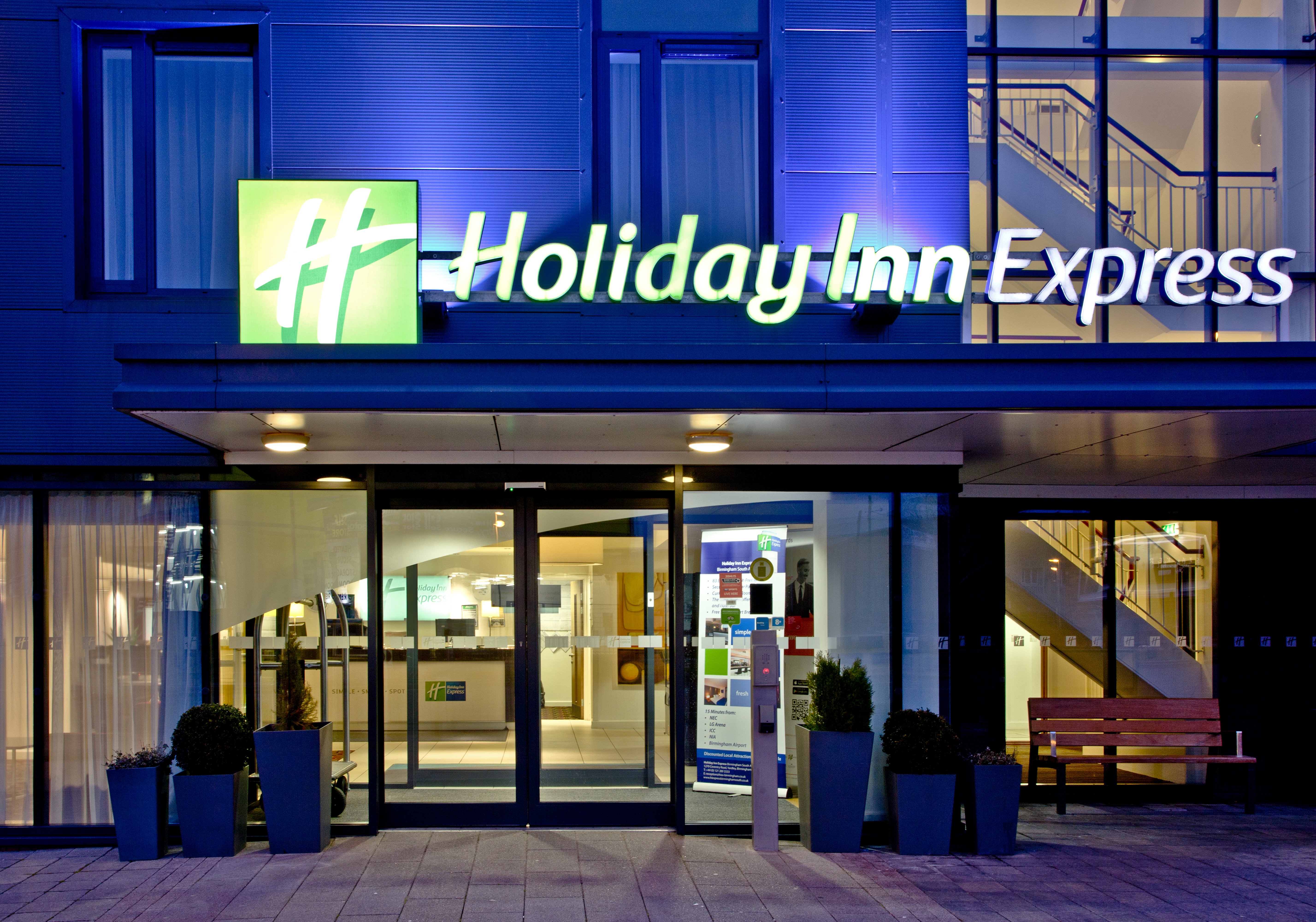 HOLIDAY INN EXPRESS BIRMINGHAM-SOUTH A45 2/30