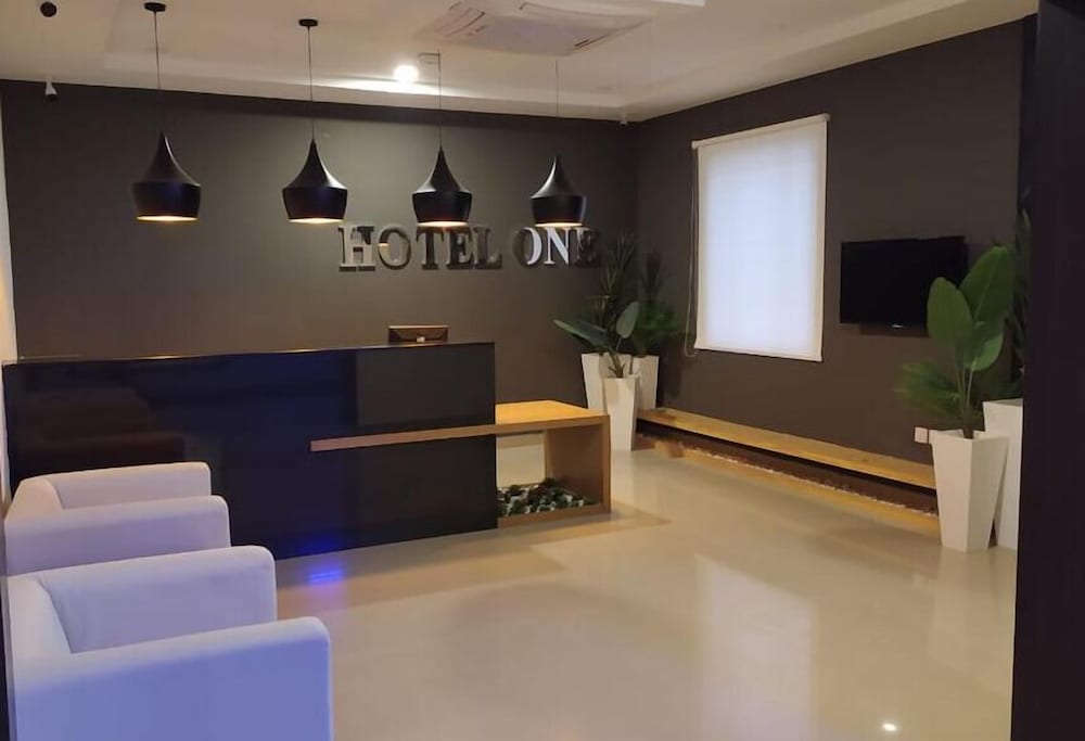 Hotel One Sahiwal 7/50