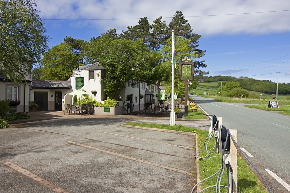 The Groes Inn 58/67