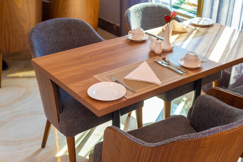 فندق بيت الزمرد(Emerald hotel) 39/50