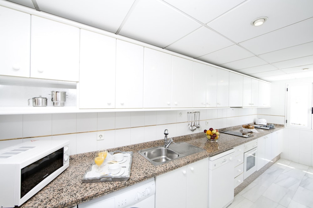 Aparthotel Monarque Sultan 71/72