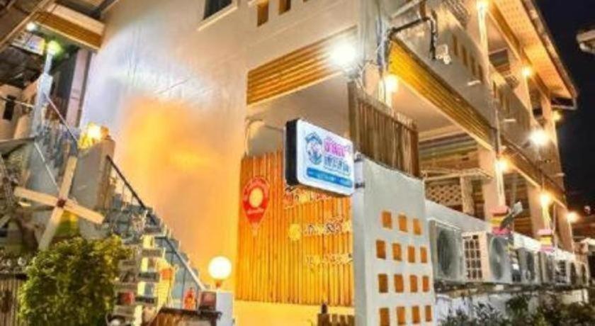 Baan Navy Hotel 4/64
