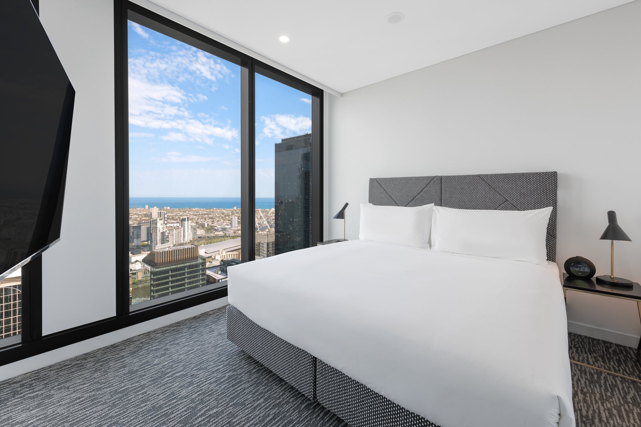 Meriton Suites Melbourne 16/50