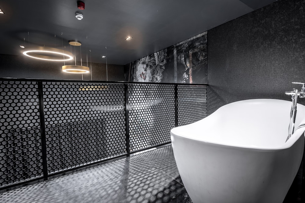 Black Hotel Cologne 32/32