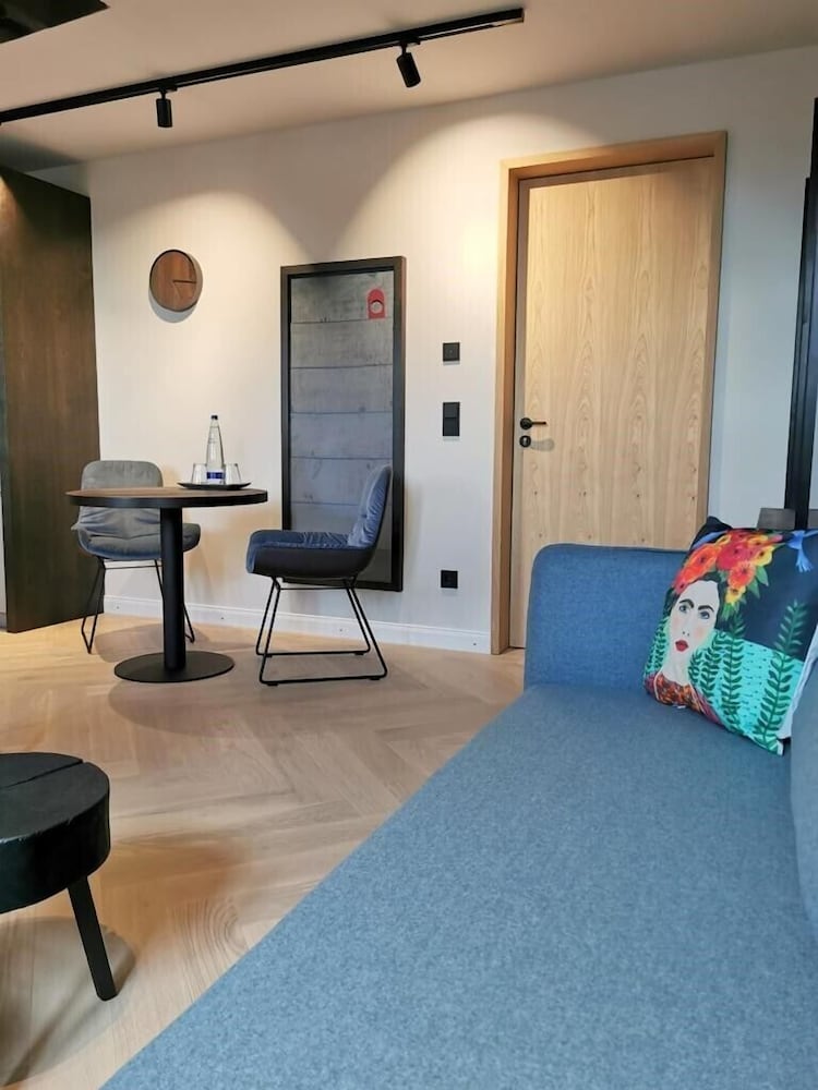Wailtl Hotel 24/50