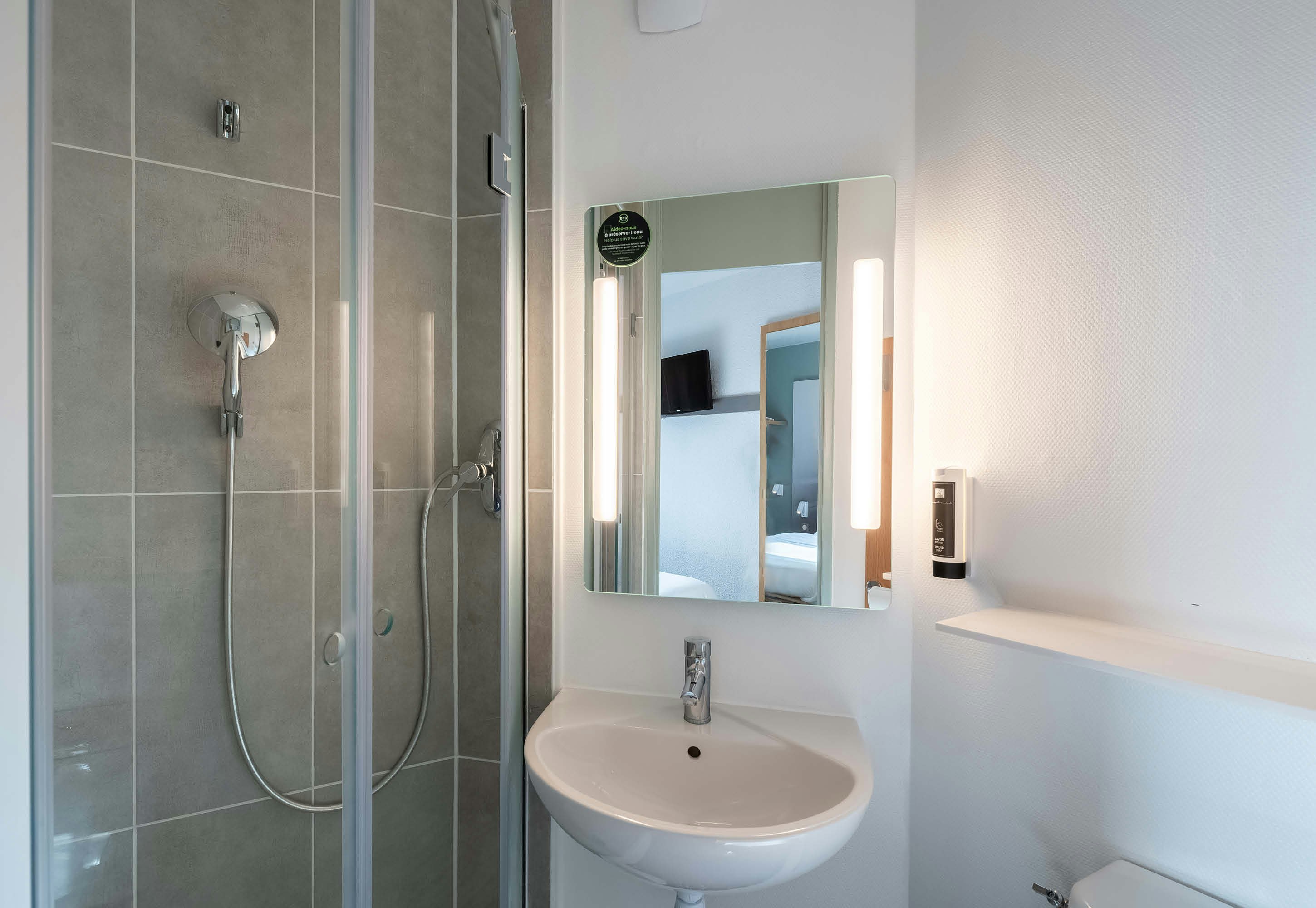 B&B HOTEL Lille Lezennes Grand Stade 21/21