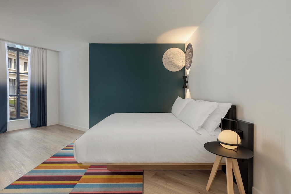 Aloft Hotel Dijon By Marriott 12/50