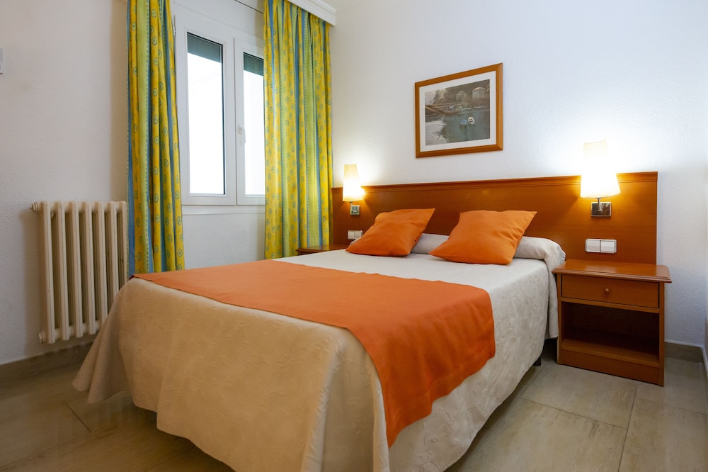 Risech Hotel 23/64