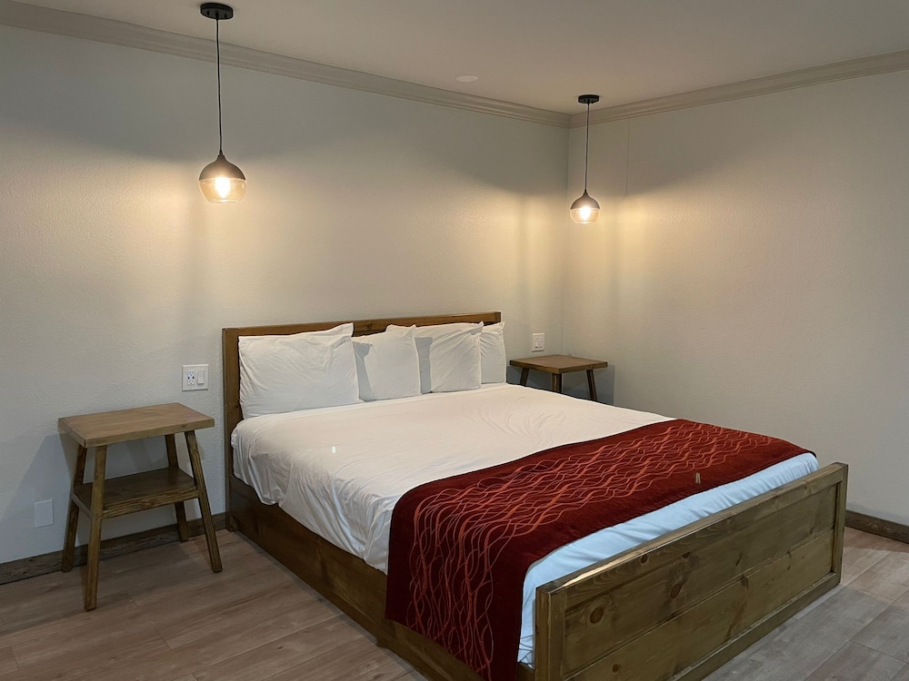 Ramona Valley Inn 23/61