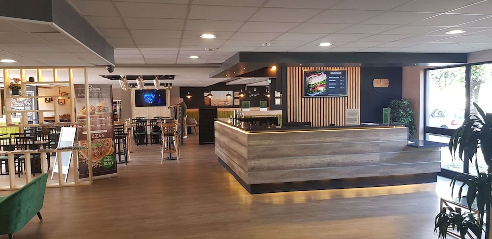 Lobby at Euro Hotel Paris Creteil, CRETEIL