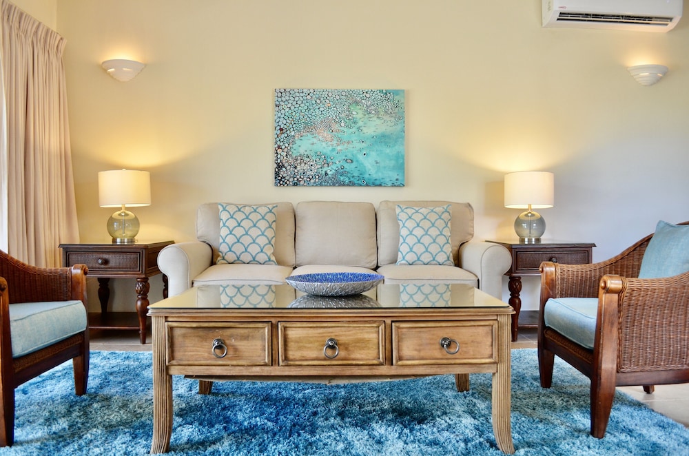 Reef Residences 33/50