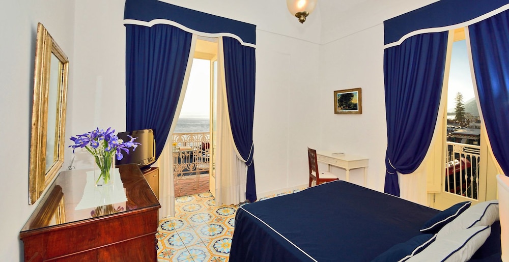 Hotel Residence Amalfi 45/68