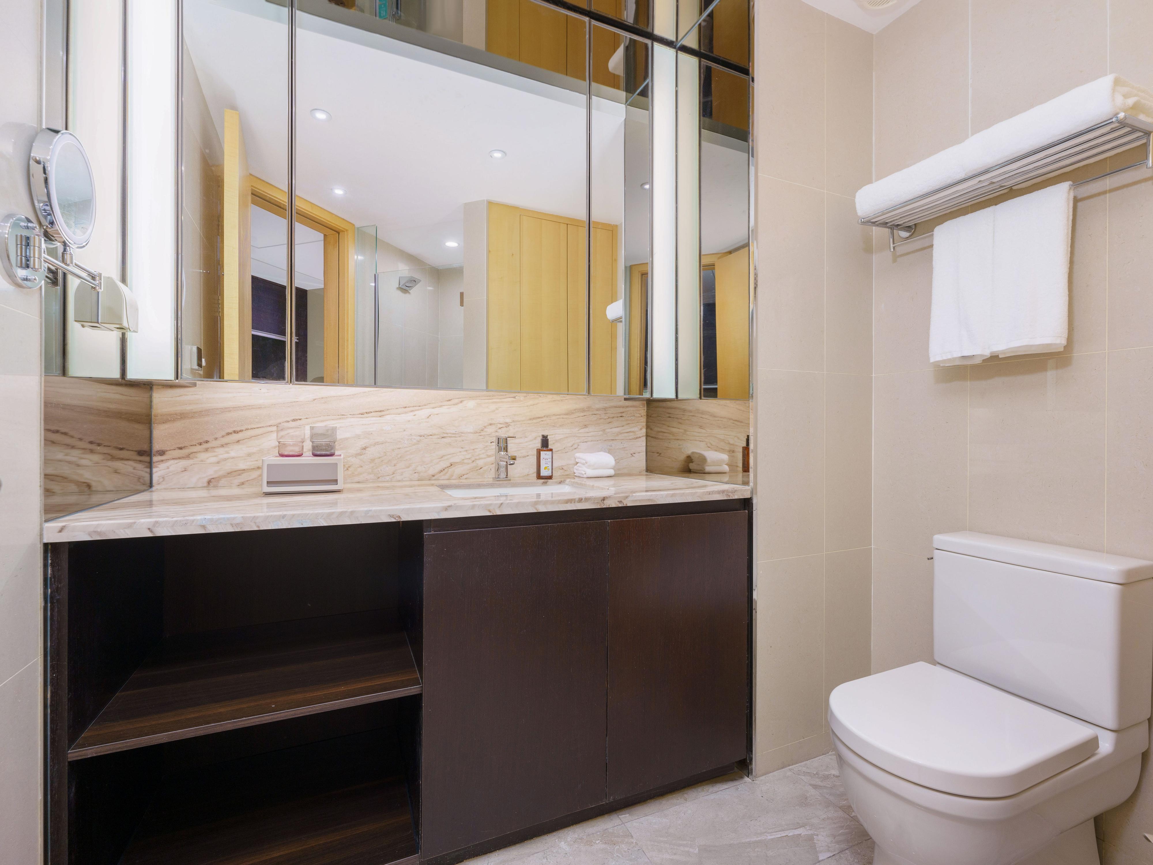 Novotel Dalian Zhongshan Square 35/36