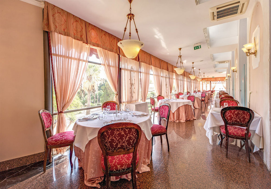 Grand Hotel Villa Politi 48/59
