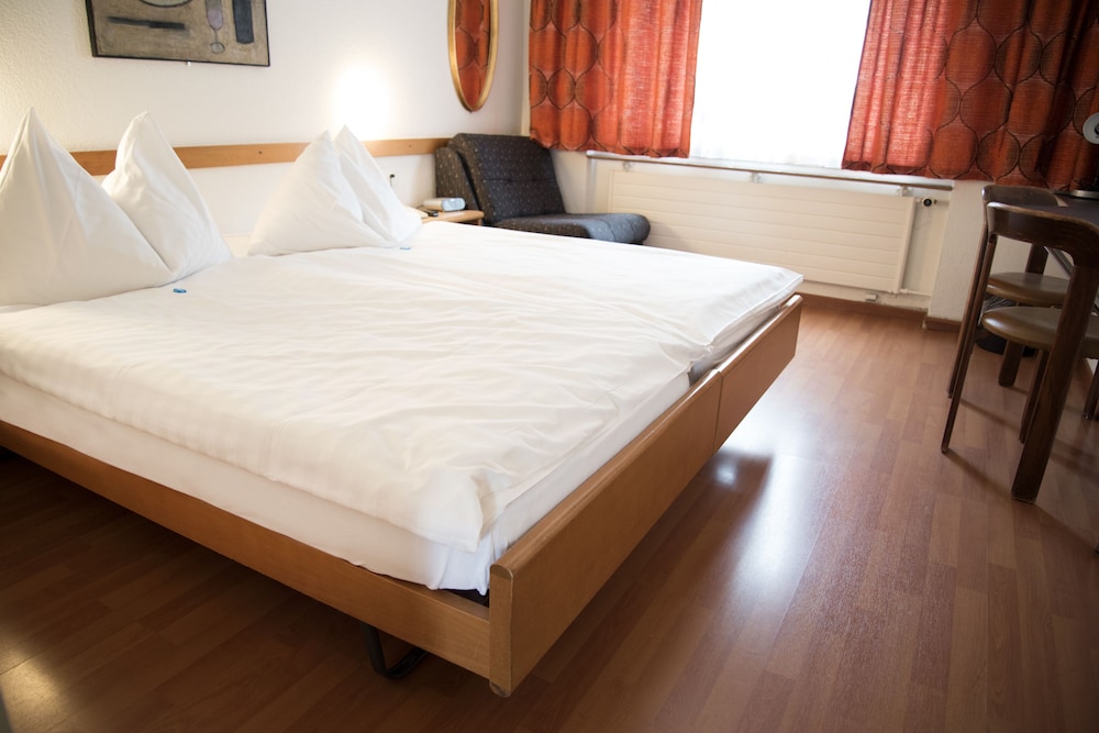TOP Hotel Rothaus 23/67