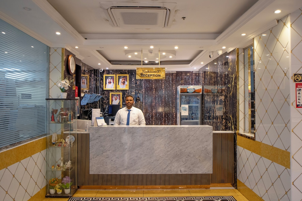 Al Sabkha Hotel 8/53