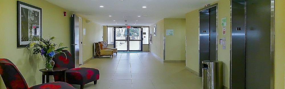 Holiday Inn Fort Myers - Downtown Area an IHG Hotel (ex. The Edison at Midtown) 4/58