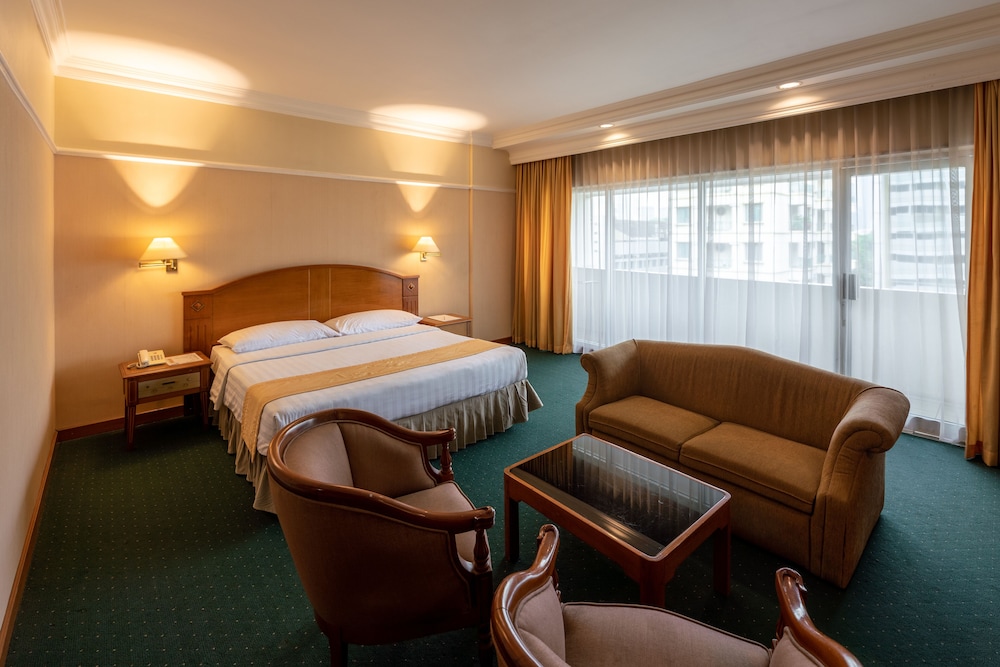 Hotel Marcopolo Jakarta 55/83