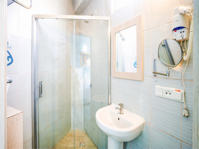 Daima Biz Hotel 48/50