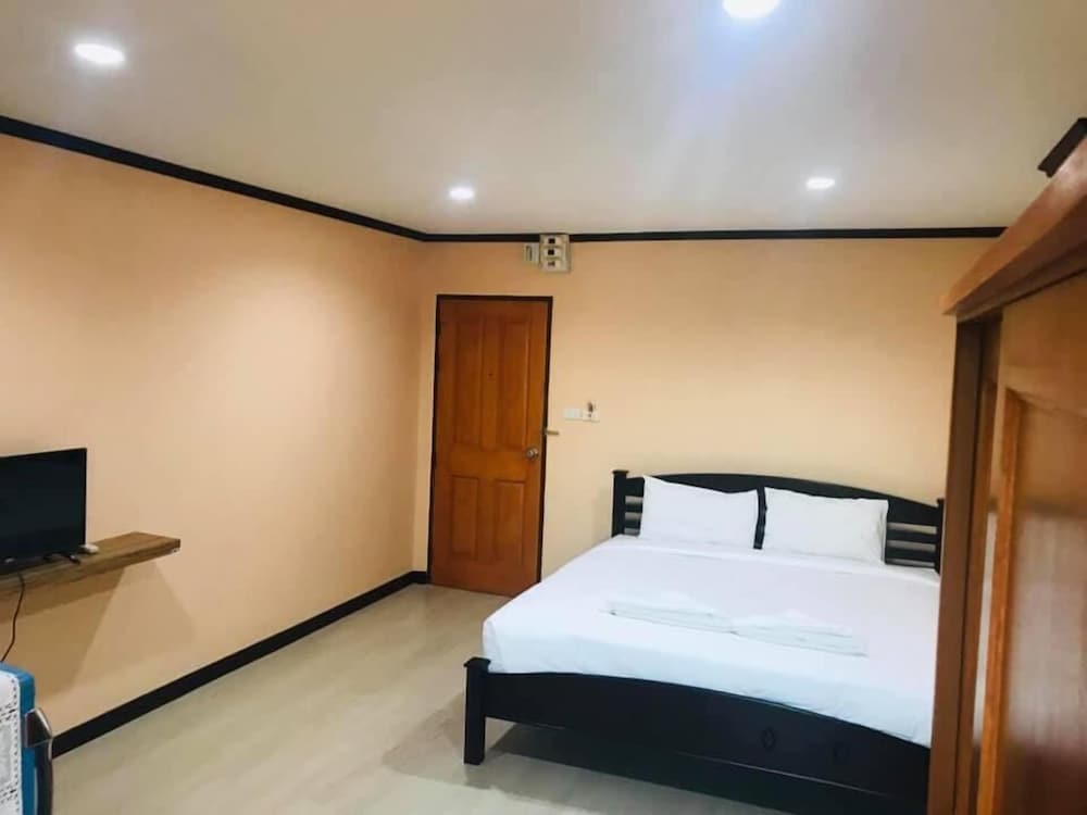 B.P Grand Service Apartment 7/25