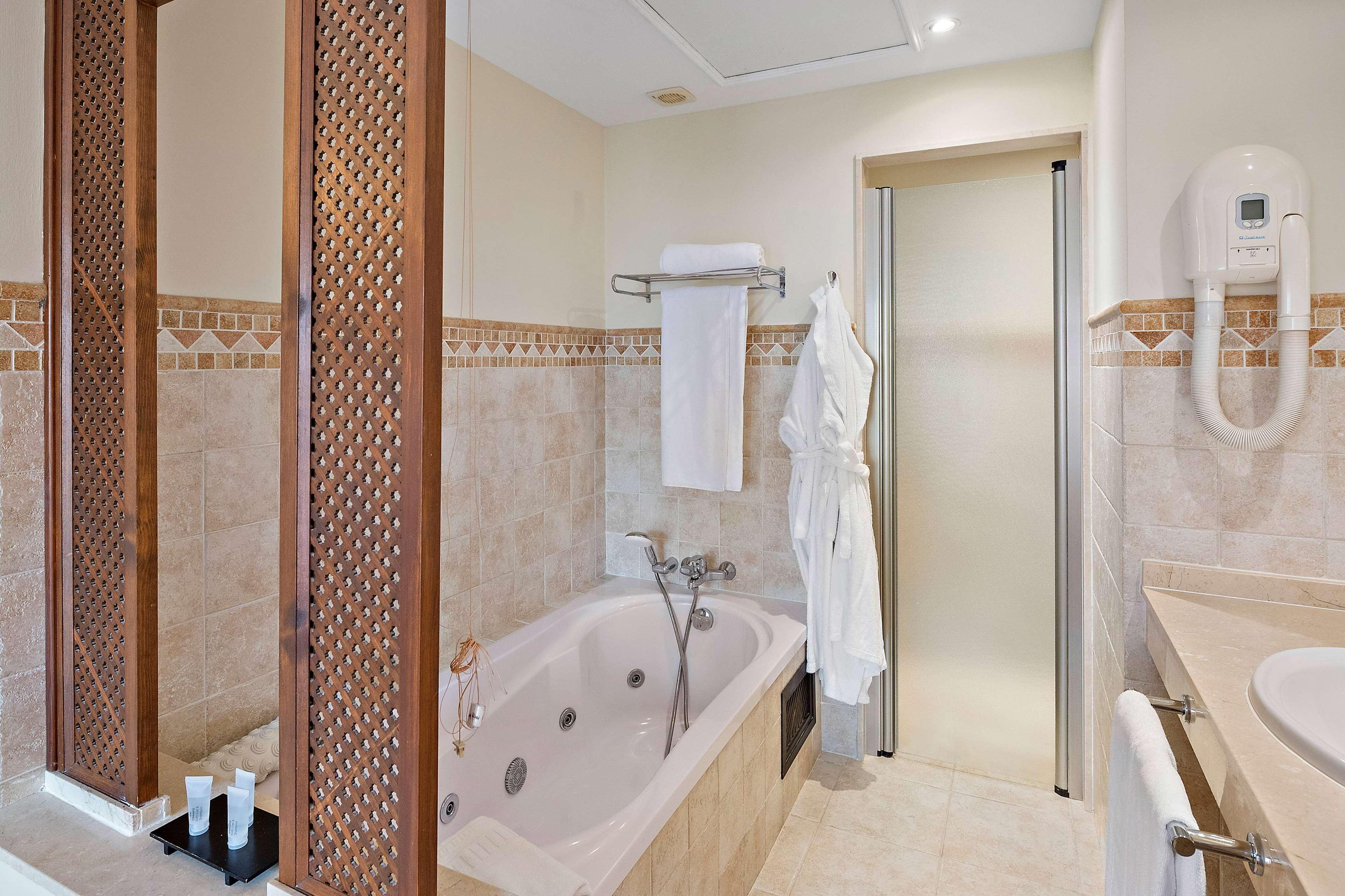 Premium Plus One Bedroom Suite 2+2، Wyndham Grand Costa del Sol 7/10