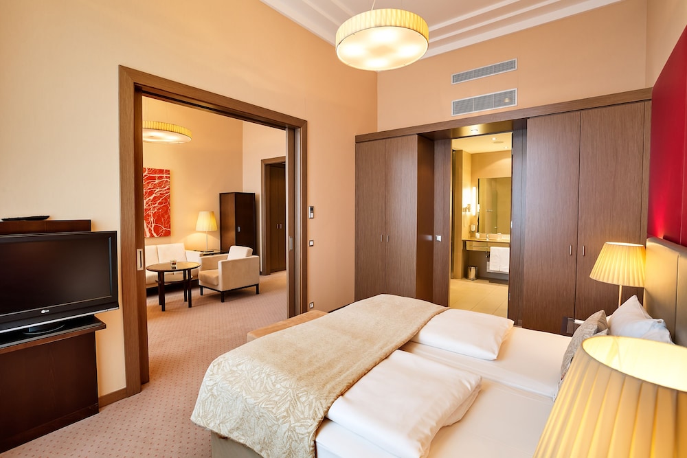 Austria Trend Hotel Savoyen 42/80