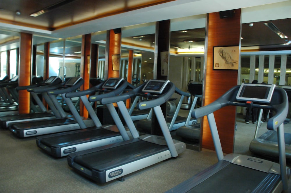 The Lalit New Delhi 39/63